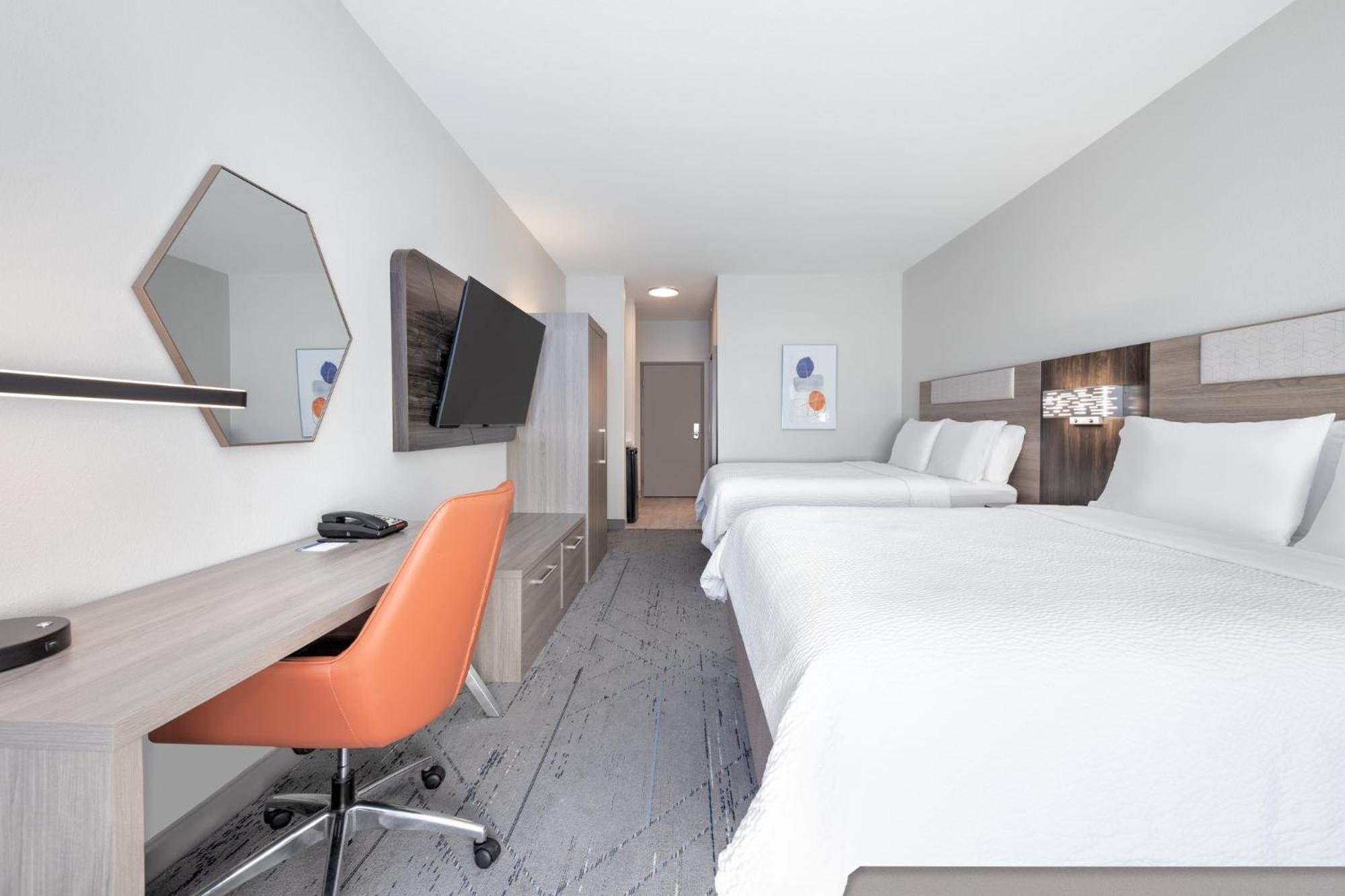 Holiday Inn Express Hotel & Suites Dallas West By Ihg Exterior foto