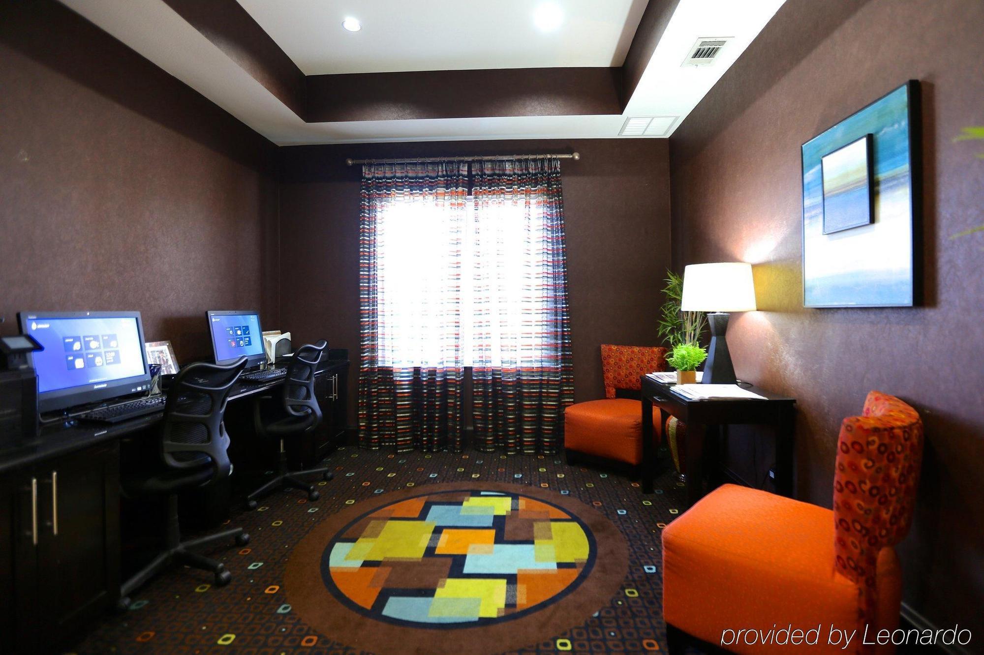 Holiday Inn Express Hotel & Suites Dallas West By Ihg Exterior foto