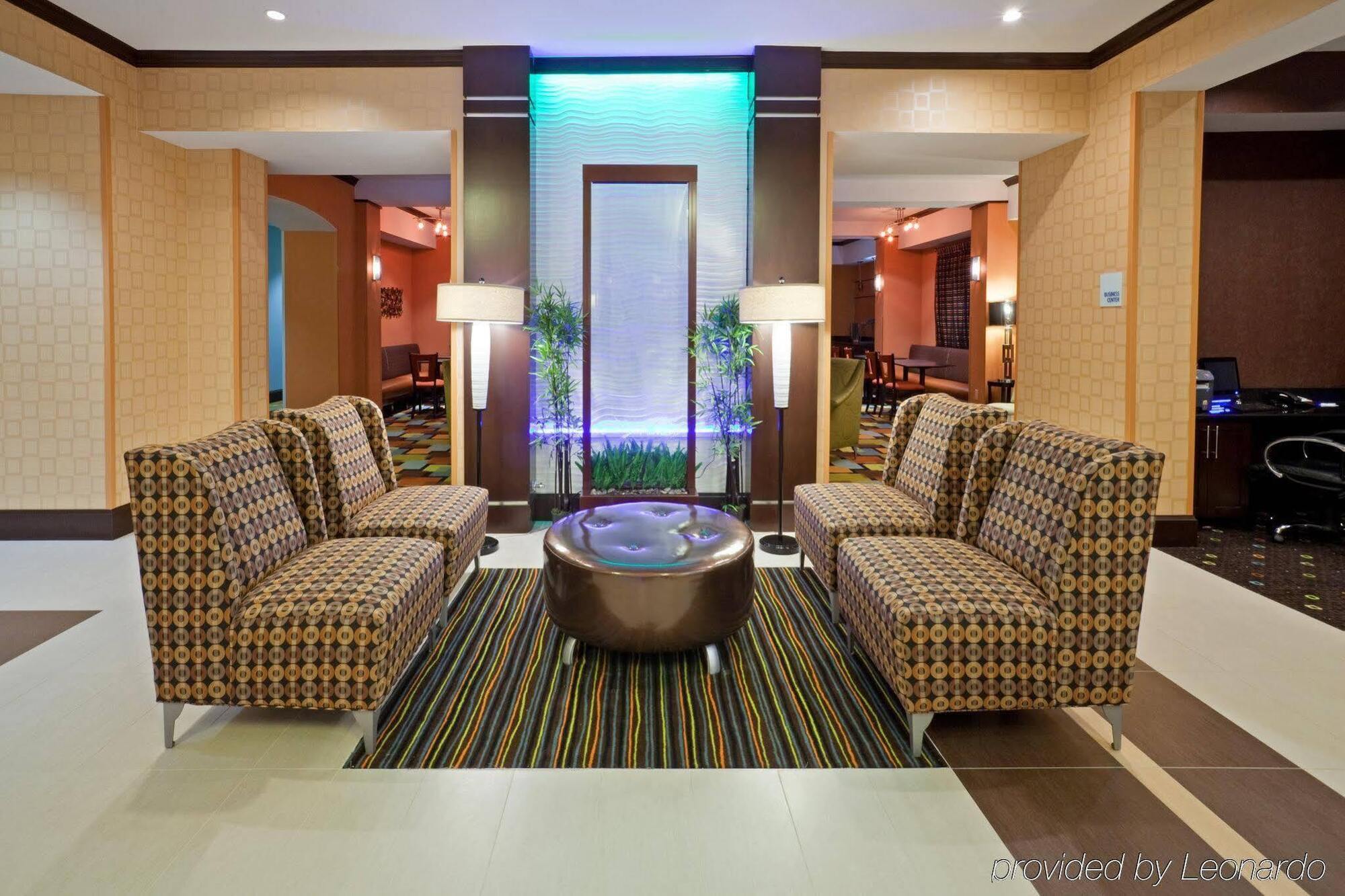 Holiday Inn Express Hotel & Suites Dallas West By Ihg Exterior foto